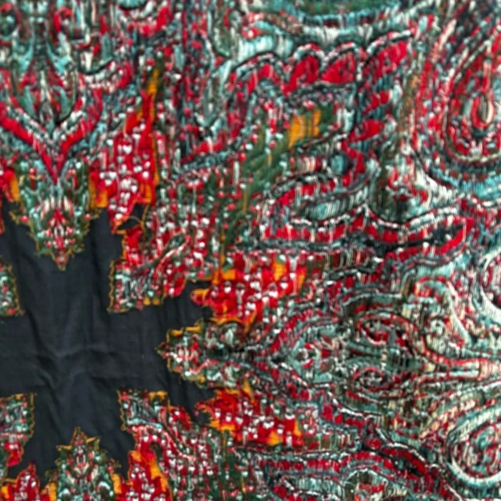 Stunning Antique Kashmir Paisley Woven Wool Shawl. Large size 70